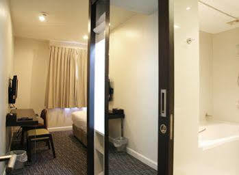 24 Inn Hotel Бангкок Экстерьер фото