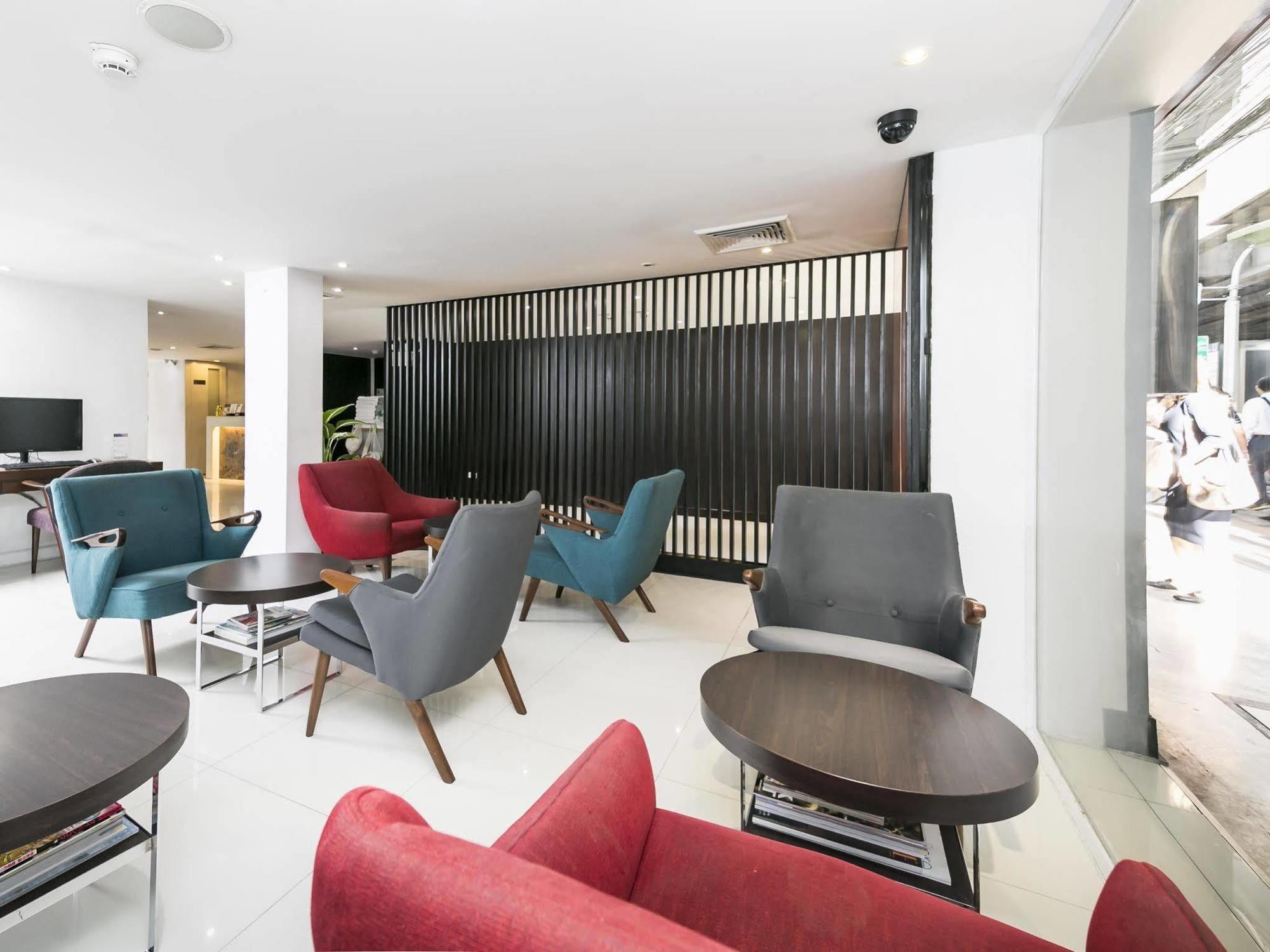 24 Inn Hotel Бангкок Экстерьер фото